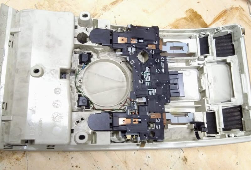 Panel oświetlenia wnetrza 4F0947135M Audi A6