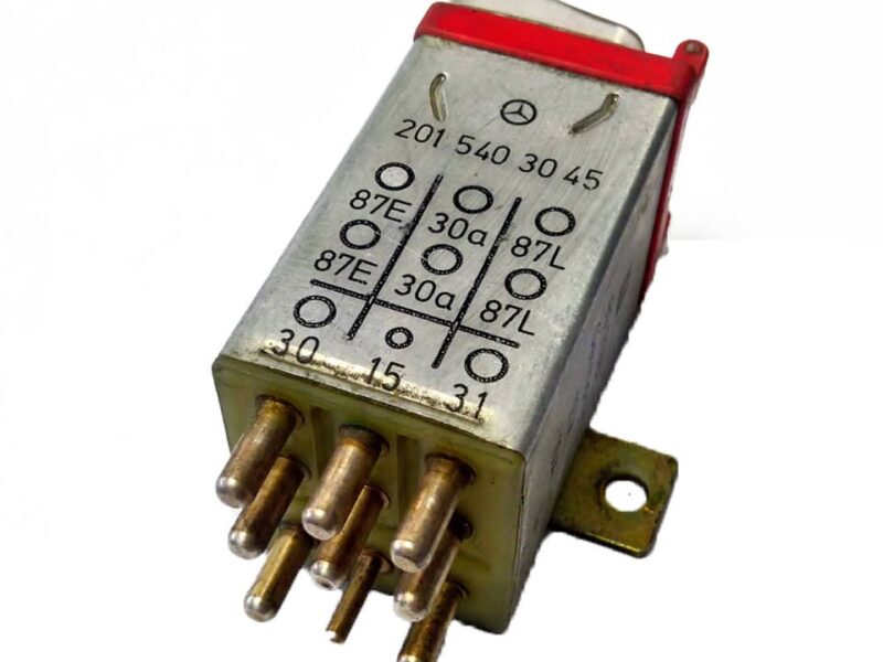 Przekaźnik 2015403045