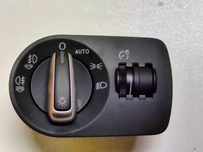 Przełącznik świateł Audi 8X1941531AD