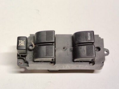 Przycisk sterowania szyb lewy przednich drzwi MAZDA