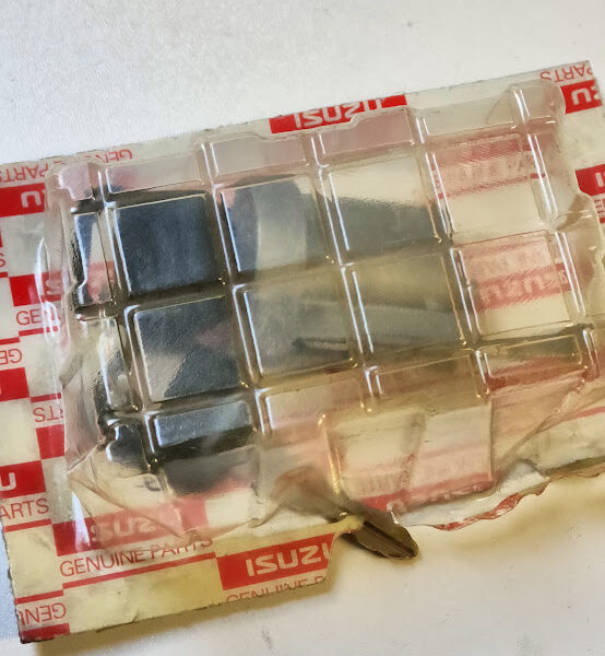 Wkładka stacyjki ISUZU 97811411